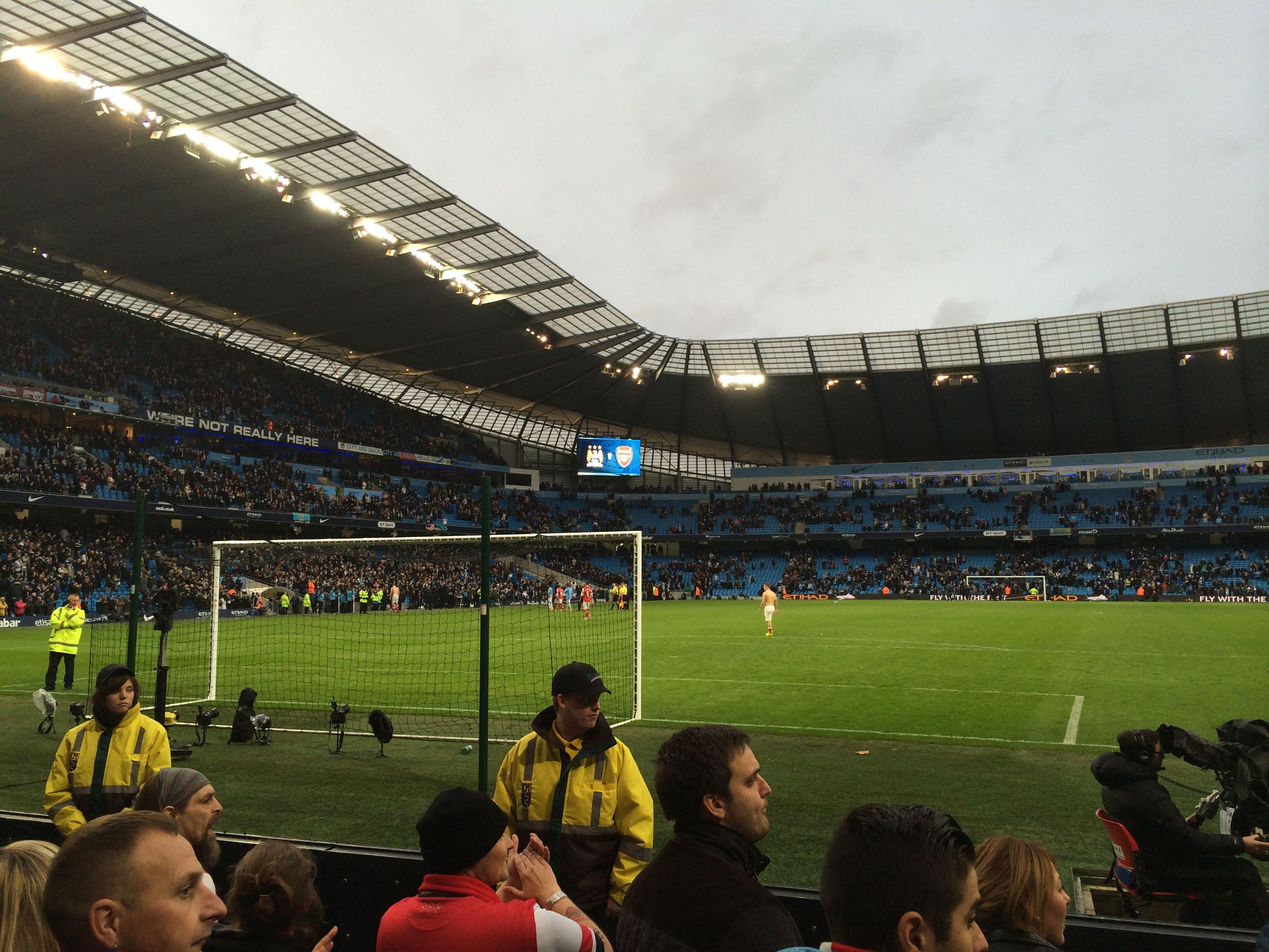 业足球背后 业足球背后