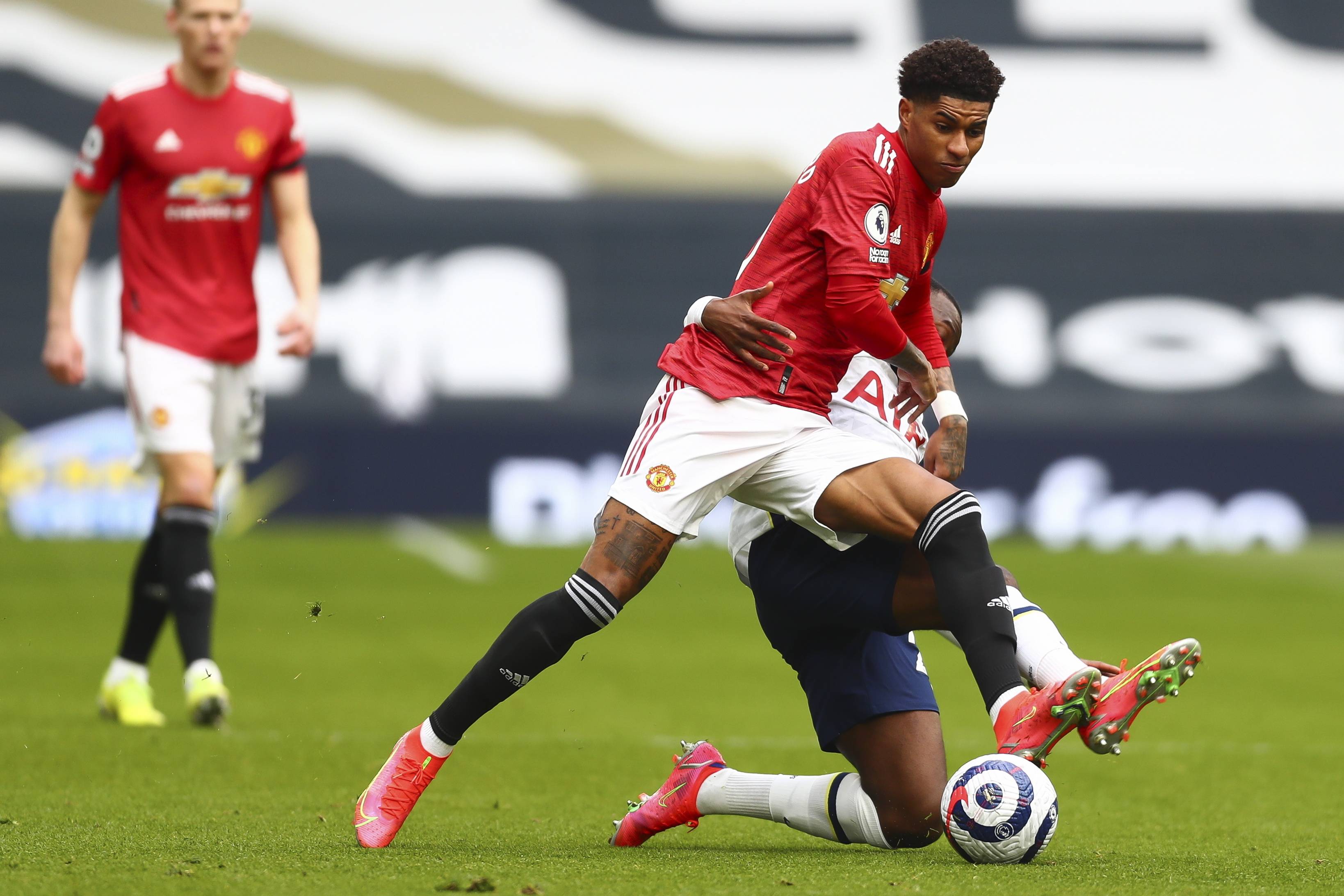 临时教练团 临时教练团