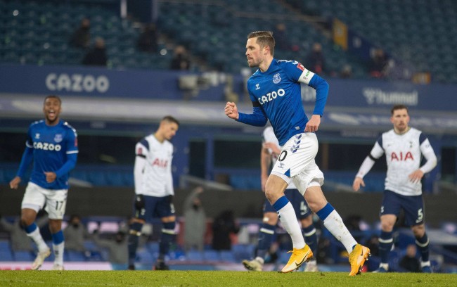 的西班牙背 的西班牙背